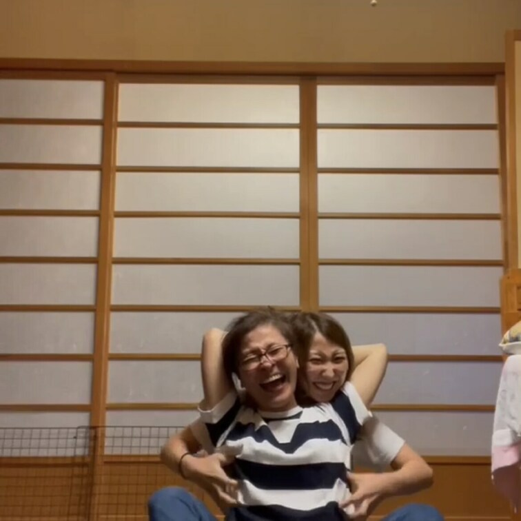 皆様いつもご購入ありがとうございます☺️
今回のくすぐり動画はこちらです👍

是非見てあげてくださいね(  ˆОˆ