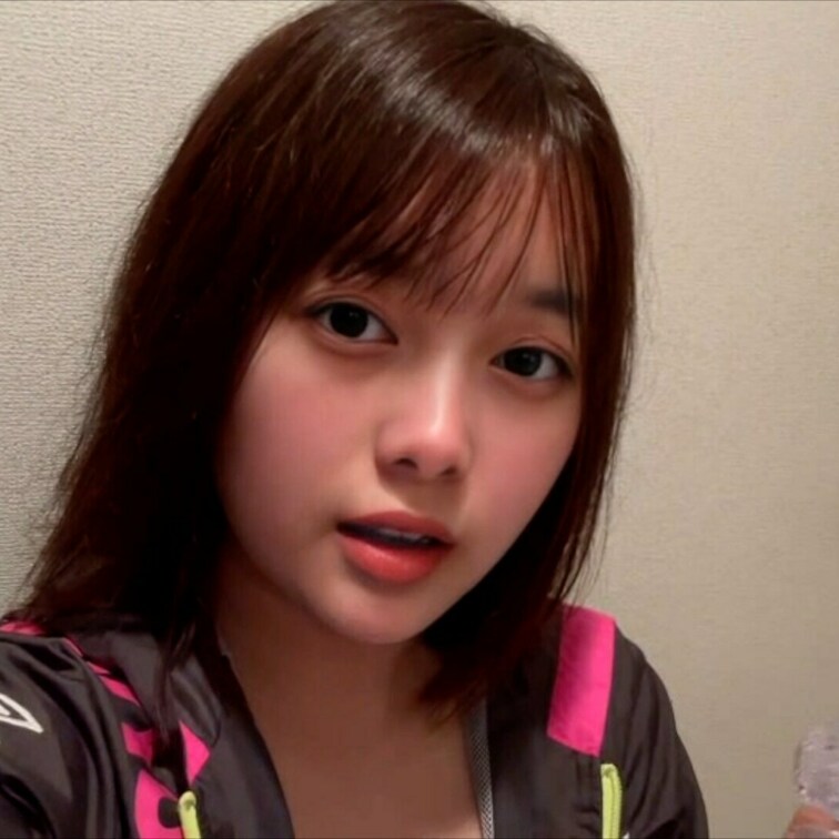 【ファン限定フル動画】🎁

家に誰もいない内に透明の極太ディルドでイキまくりました…