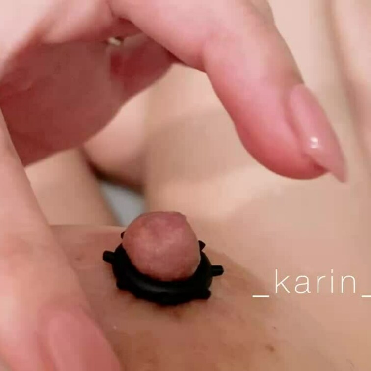 乳首にリング💍痛気持ちいいくてくせになる！はやくつけて外に出たい
