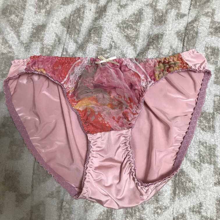 今日のリナのパンツです🥰