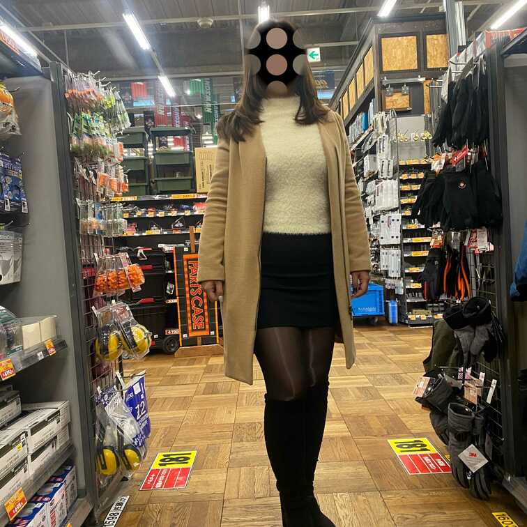 パンスト脱ぐトコ見たい？