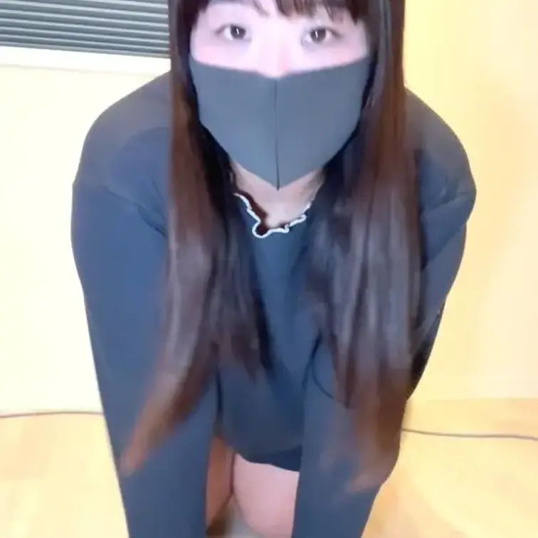 ももこです。FREEでご覧いただけます。
4月24日に上がる動画の告知をしたいと思います。
このページに【いいね♡】