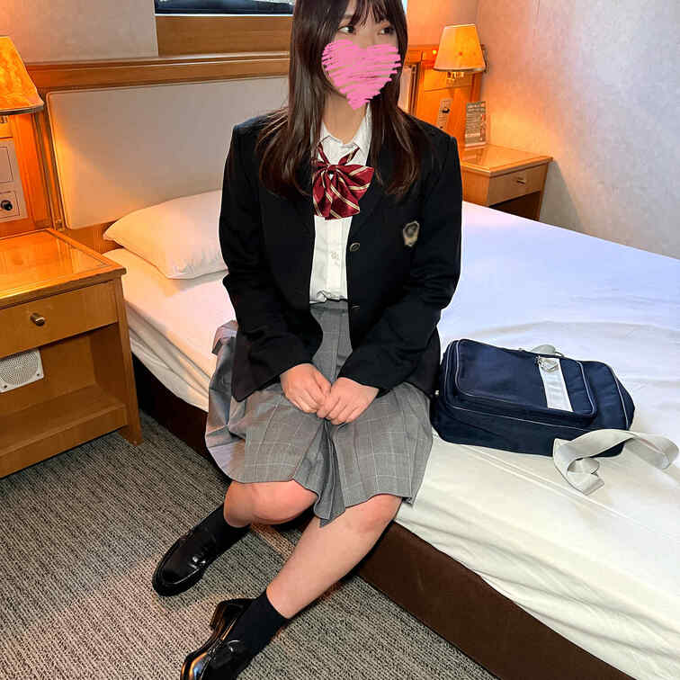【※削除覚悟】発育中の○○○制服女子_雑誌で覚えたばかりのフェラを披露してくれます。快楽堕ちしたパイマンに孕ませ着床