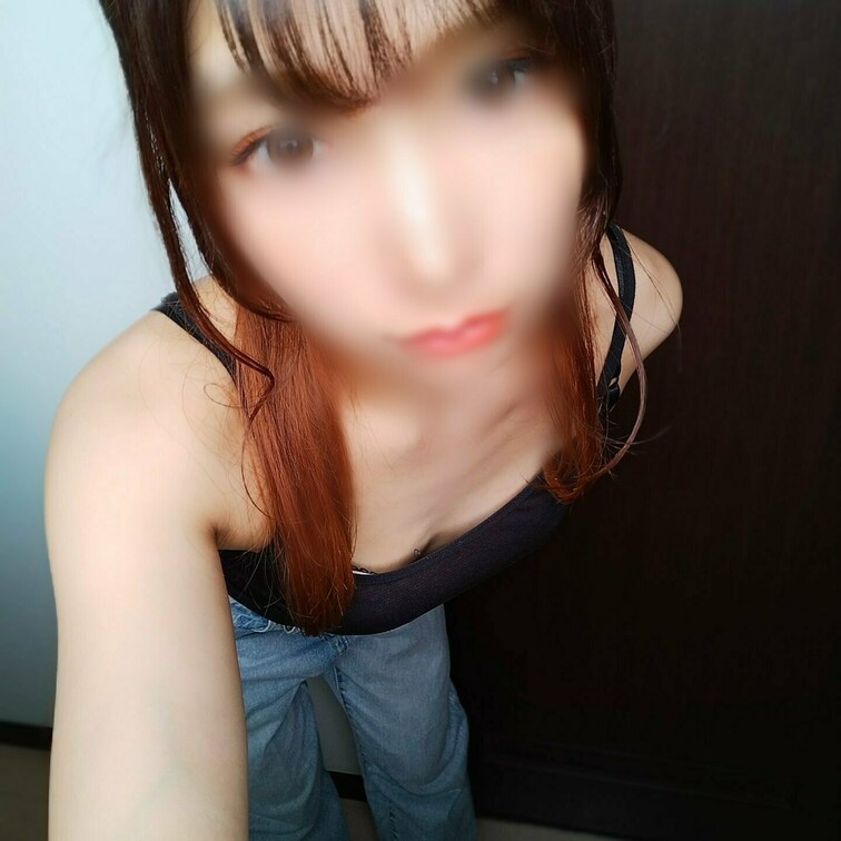 胸チラ？乳首🤭💗