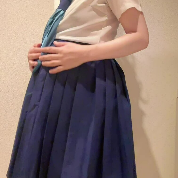 セーラー服を脱ぐ動画
サンプル