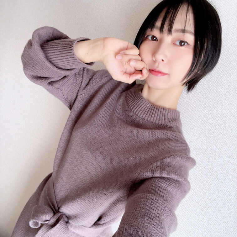 清楚系なお○○○さんだと思ったら
実はスプリットタンの痴女お○○○さん💓
ありですか？