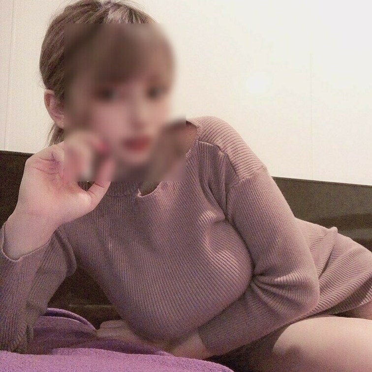 多分オタクにはめっちゃ刺さりそうなアニメ乳で声、顔
パーフェクト天使
気が強そうに見えるけどとても優しい変態