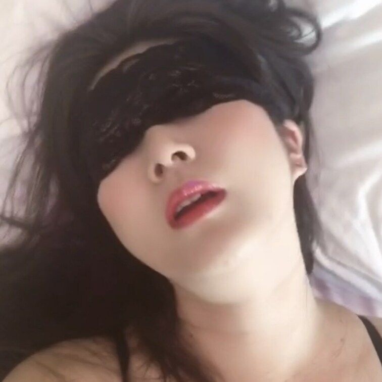 密かに優奈がやってみたい事②( ु ›ω‹ ) ु♡
私エッチの時って凄く声が大きいんです(>_<;)💦
ちなみに野