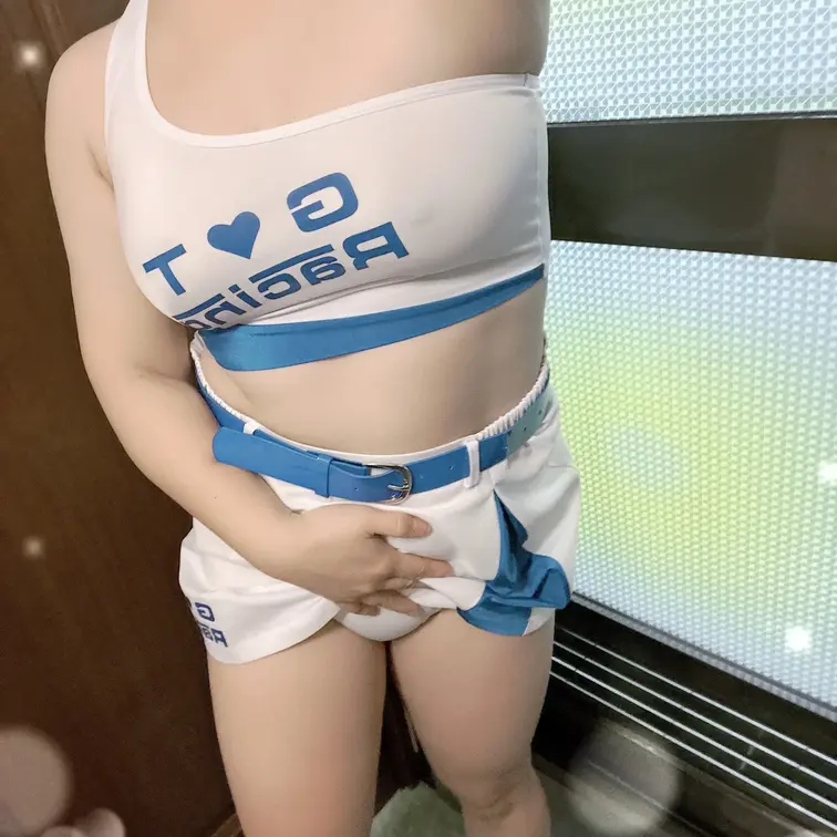 コスプレとパンチラ
