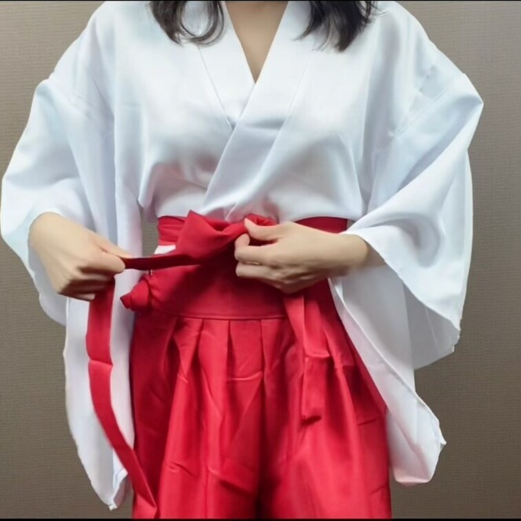 巫女さん姿から生脱ぎしていったじょ〜🐻🎍

清楚な巫女さんが変態になっちゃった(〃ω〃)

動画は約8分♡