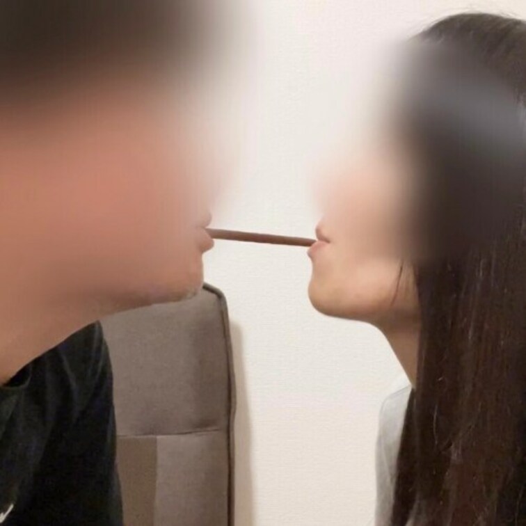 【無料】ポッキーの日にポッキーゲーム👩‍❤️‍💋‍👨

初めてちゃんとやった気がするけど、これ楽しいね〜〜(*´Д｀