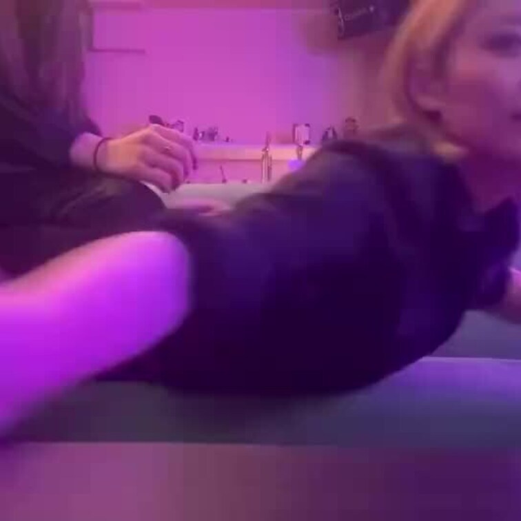 皆様大変お待たせしました！
今回のくすぐり動画はこちらです👍

是非いっぱい見てあげてくださいね(  ˆОˆ  )