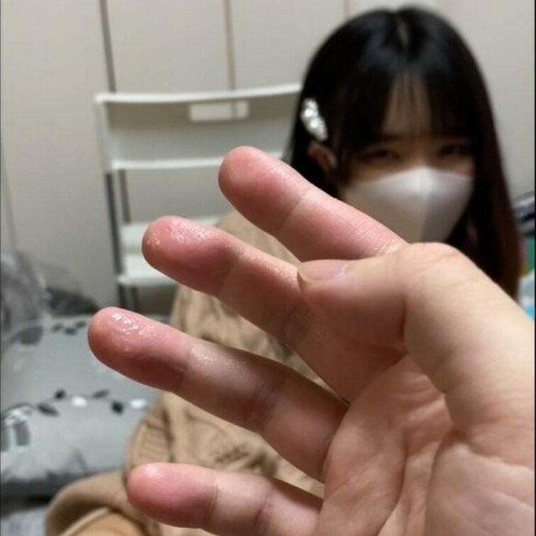 "ﾟ+*:;;:*　*:;;:*ﾟ
こんにちは、みゆだよ！😆✨

指でされすぎちゃってとっても濡れちゃった💕
