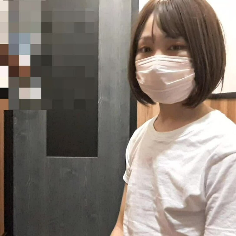 スレンダーな美乳美女のスゴテク手コキに昇天……