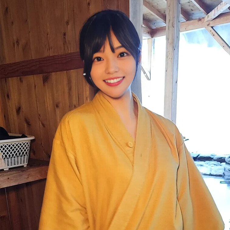 朝から温泉入っちゃいまーす♡朝風呂さいこう♡