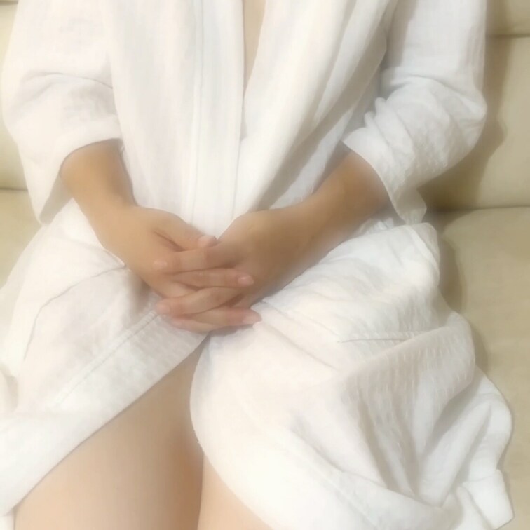 彼と3人で相談して、
金曜日にお会いすることになりました☘️
間違いなく最初で最後の他人さん企画…
お楽しみにして