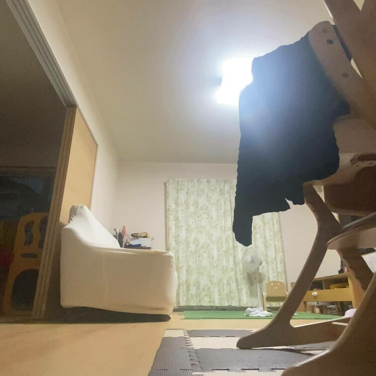 我が家には盗み撮りが趣味の旦那がいて困っています。