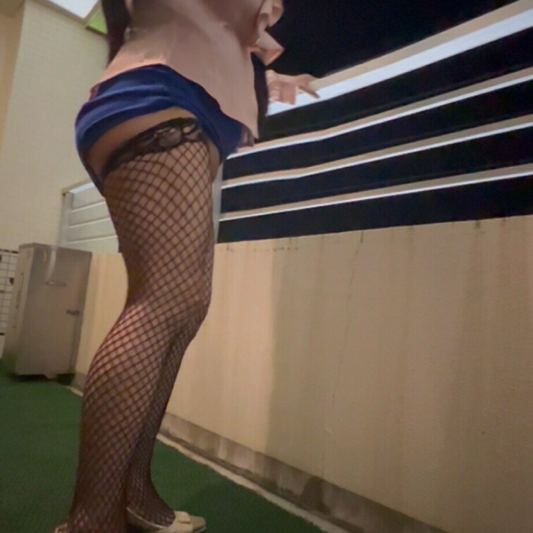✨🦋超✨最新作🦋✨

1️⃣1️⃣2️⃣❤️感じすぎ注意報⚠️マットバスルームでめちゃくちゃ乱れて穴崩壊❤️

