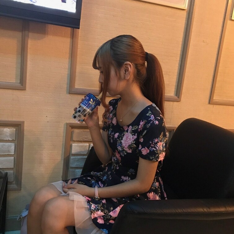 素人さんとリアリティある日常の
作品を動画で紹介しています。
出会い系アプリや位置情報からの
コミュニティアプ