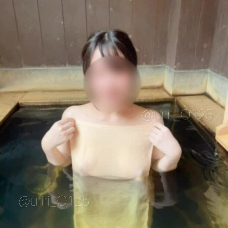お風呂動画3本まとめ❤︎
混浴しましょー❤︎