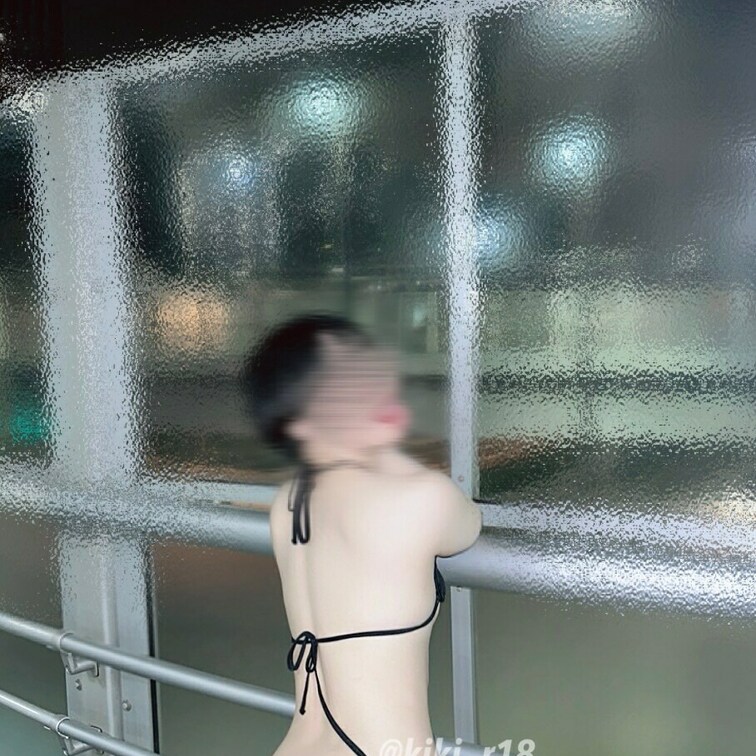 むちむちなお尻
ペシペシしてください...🥺🩷

 《いいね♡》が活動の励みになります🐈‍⬛
 ポチッとしてくれ