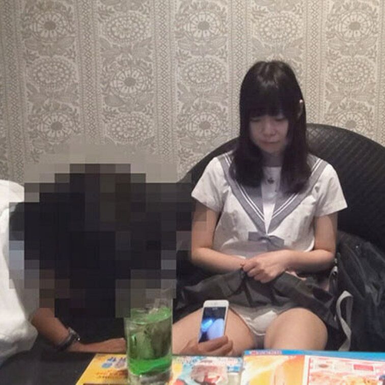 個人営業する元秋葉原お散歩Ｊ(ジェイ)の実態ルポ


今回の少女と知り合ったのはツイッター。わたしがもうかなりの年