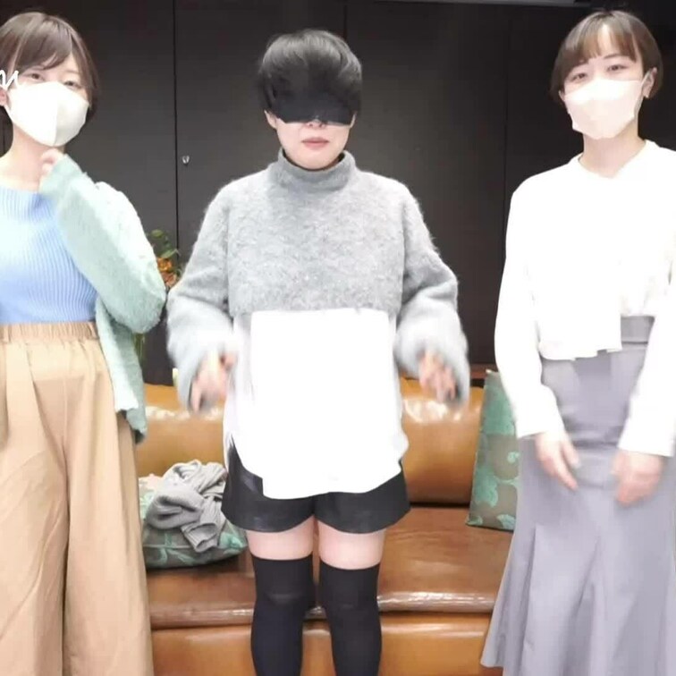 童貞を○すセーターの動画です

YouTubeではモザイクつけましたが、ここでは丸見えです…🙈

コラボ動画なの
