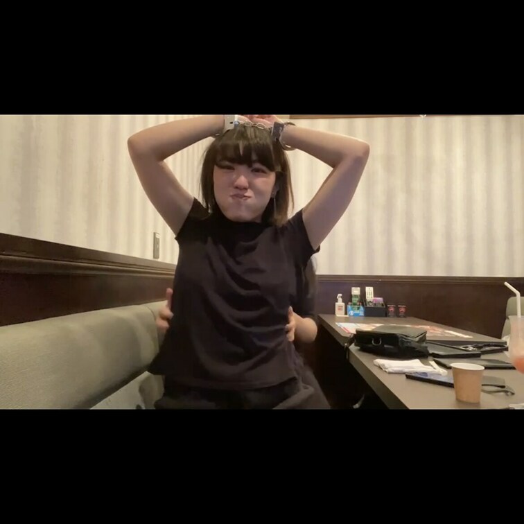 皆様いつもご購入ありがとうございます☺️
今回のくすぐり動画はこちらです👍

是非見てあげてくださいね(  ˆОˆ