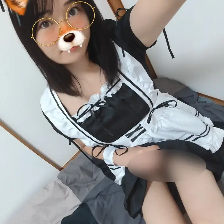 よるほーほー🦉今日もお疲れ様♪

リボンメイドさん🦊
どんな下着を着てるか当ててみて…？