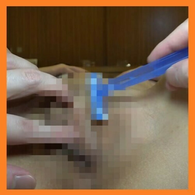 【♀2.ひな。剃毛＆クンニ】
危険日中出しする前に陰毛処理をお手伝い。
綺麗になったパイパンをクンニしてイカせてあげ