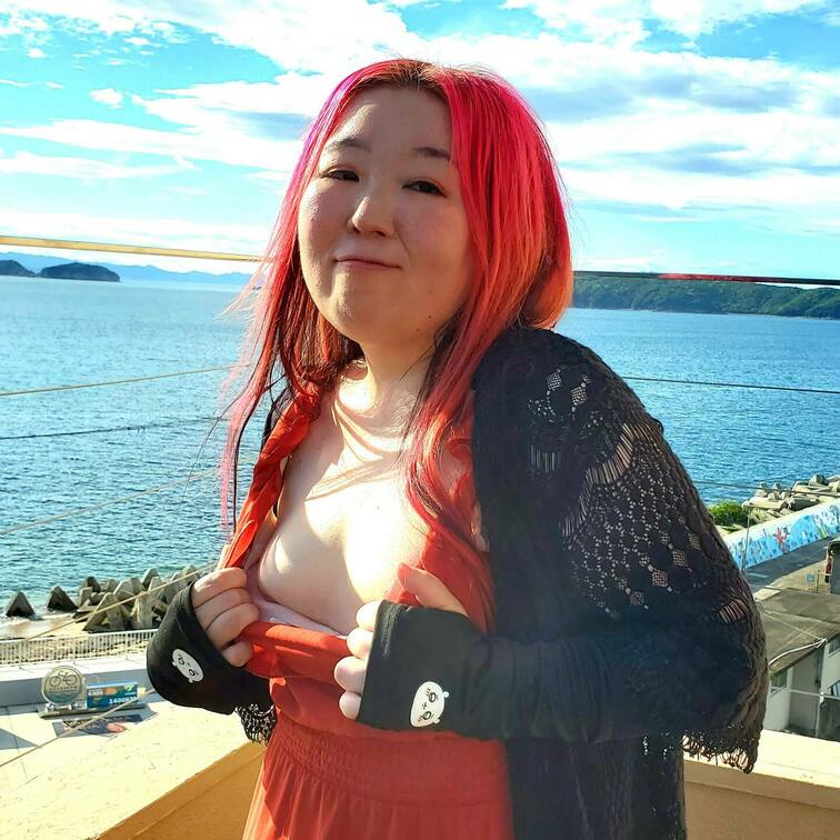 和歌山混浴オフ会でのりほさんです。見えそうで見えてません。もっと見たい方は有料プランに。