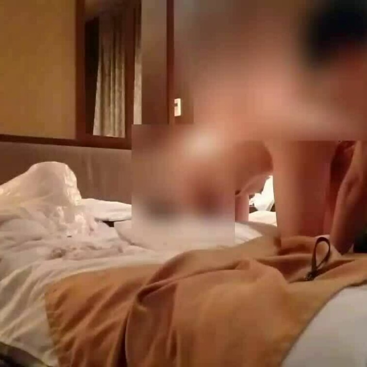 アナル開発　失禁までした初めて尽くしの卒業間近○○○20

一人でやってたアナルをゆっくり慎重に開発。
入り口さえ