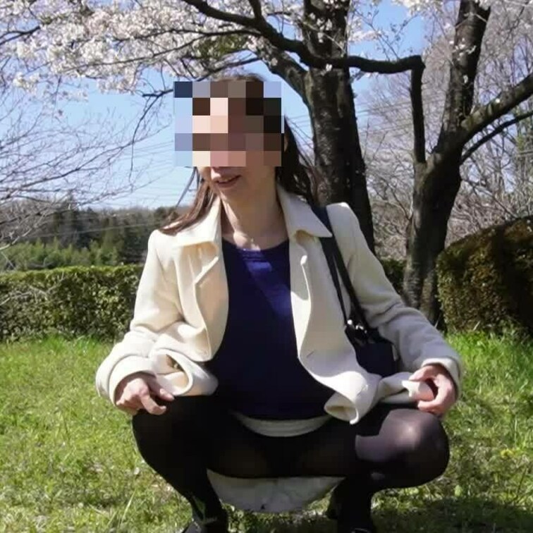💓刺さる方には刺さる変態ニッチな動画を来週中には配信しますのでお楽しみに💓
微エロです🥰🥰
「こんな感じで歩いていた