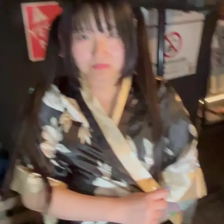 腰ふりふりダンス