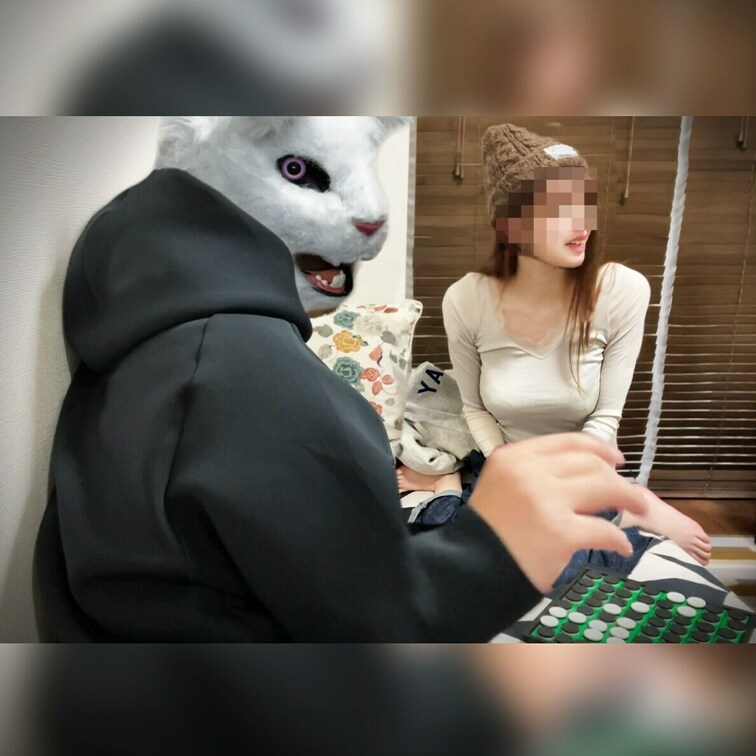 【無料】ティンダーで出会った浮気願望アリの女。
ティンダーで知り合ってあっさりとデートできた女子。彼氏がいるのに浮気願
