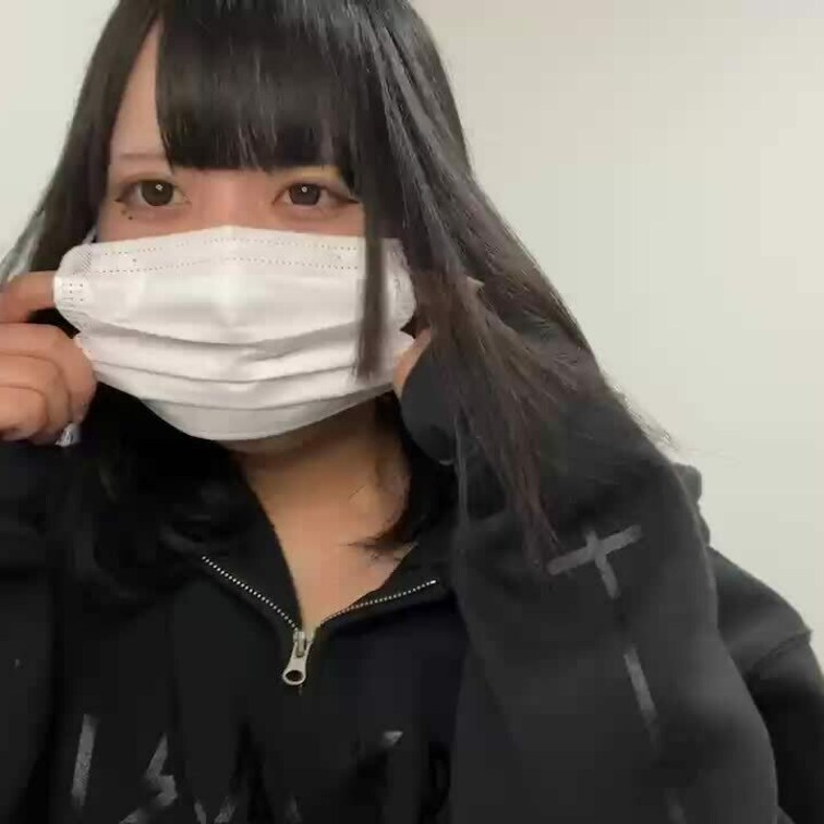 【りん 18 歳】

りんさんのライブ配信の無課金部分を【見逃し配信】できちゃいます

生配信 だと、見逃してし