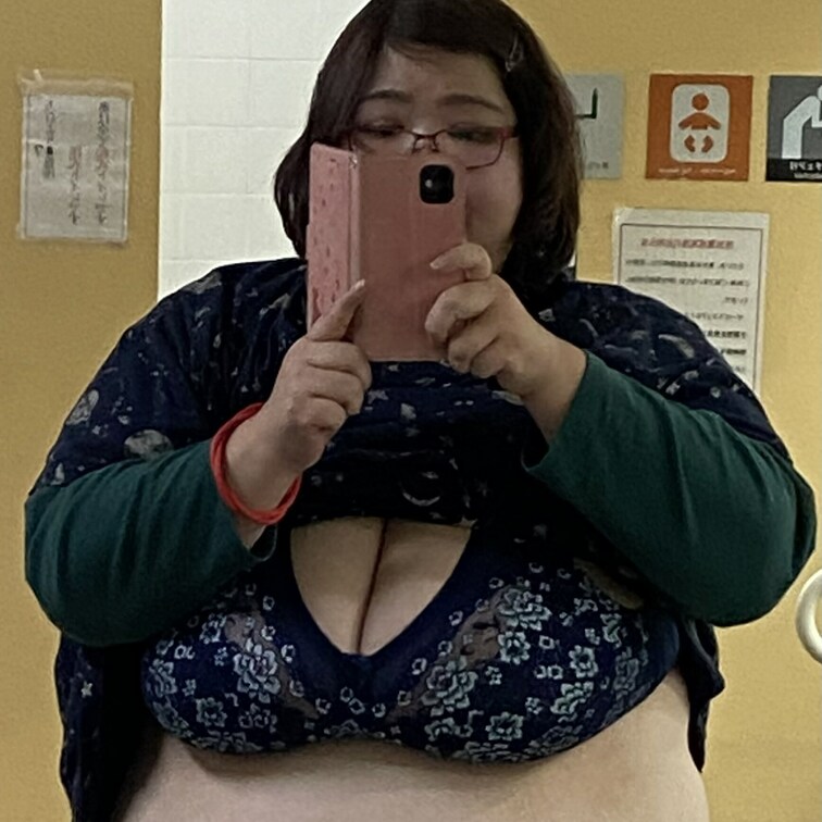 ○○○で📸