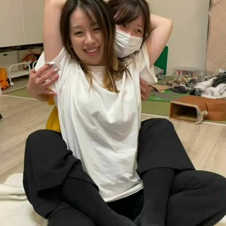 皆様いつもご購入ありがとうございます☺️
今回のくすぐり動画はこちらです👍

是非見てあげてくださいね(  ˆОˆ