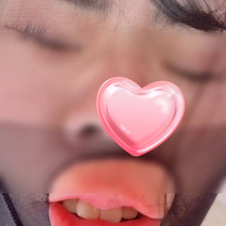 ・🐷にイカされた277💦
パンスト被らされて②💦
めちゃブサイクな顔💦
動画113秒💕
・遠隔バイブでオナニー④