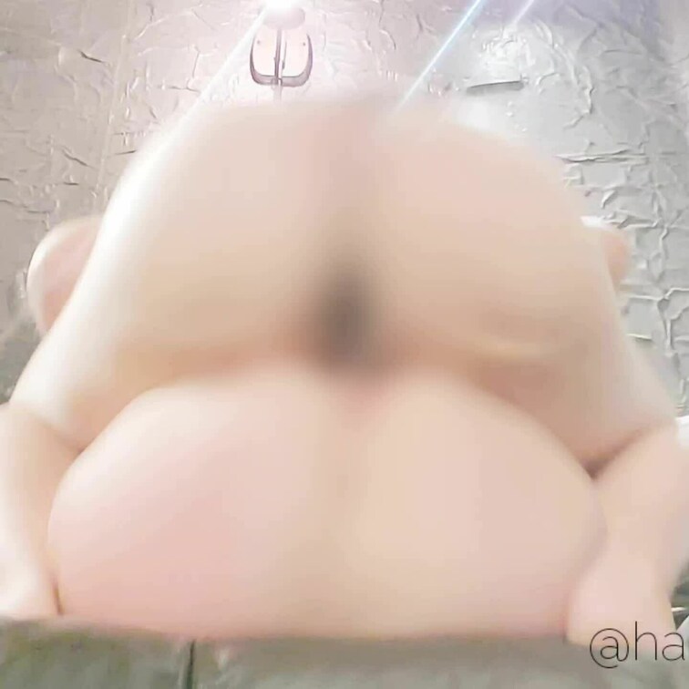 【子宮アクメ】

真上から叩きつけるように
子宮ズボメリしてる