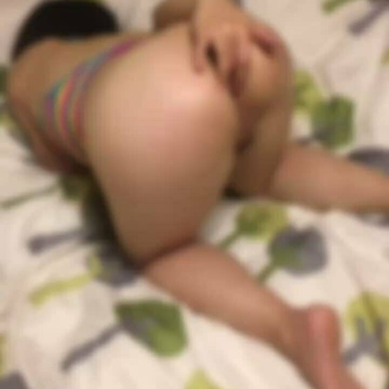 オナニーしながらお尻の穴をトレーニング中です(//∇//)