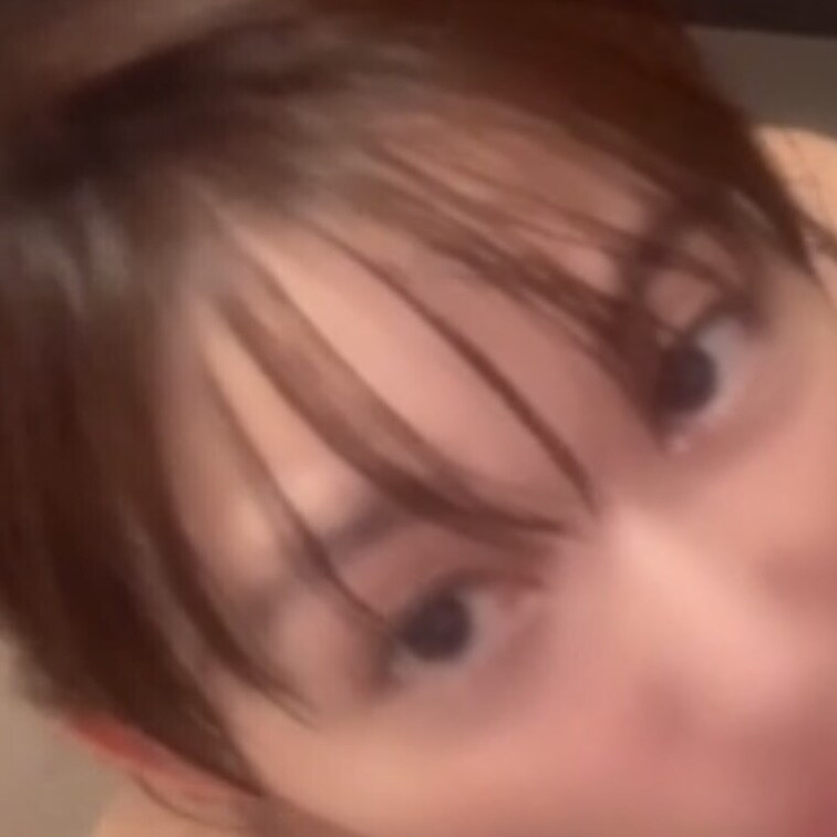 練習失敗セルフ顔射の失敗例です。
本来ならば私がぶっかけるのが筋でしょう。
しかし！
私はセルフで上手に自分自身で