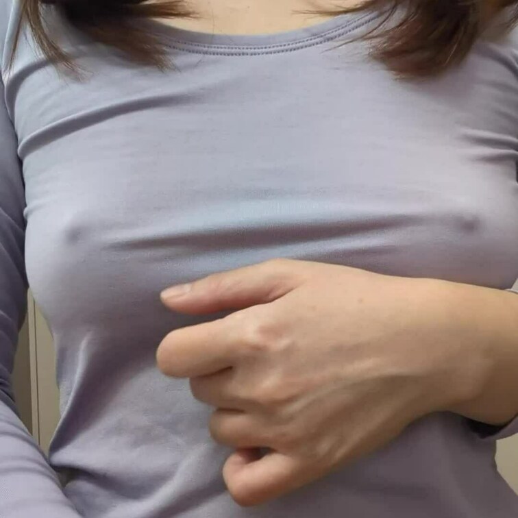 乳首ビンビン♡
無料プランでご覧いただけます😘