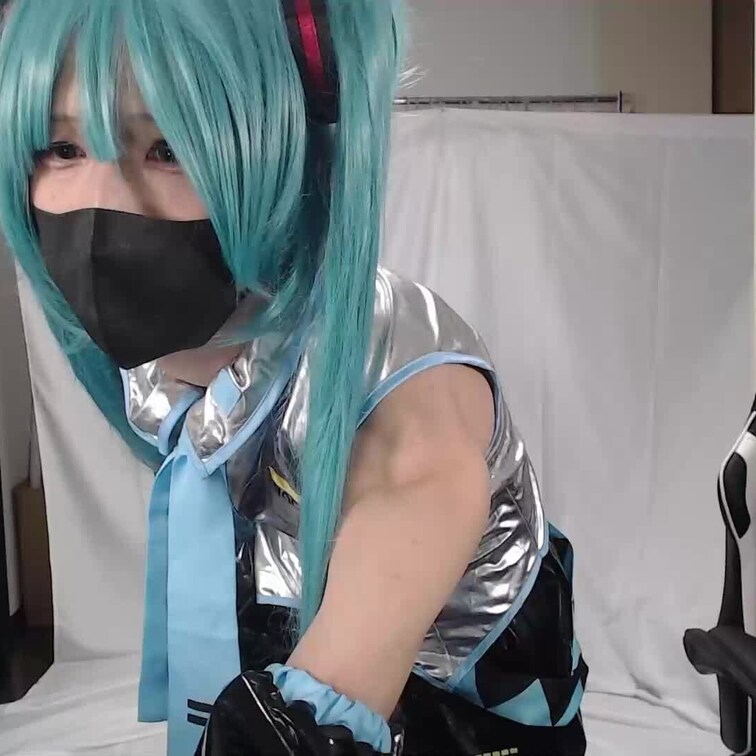 【旧作】初音ミクコスオナニー動画です!
最後は全裸で射精♥