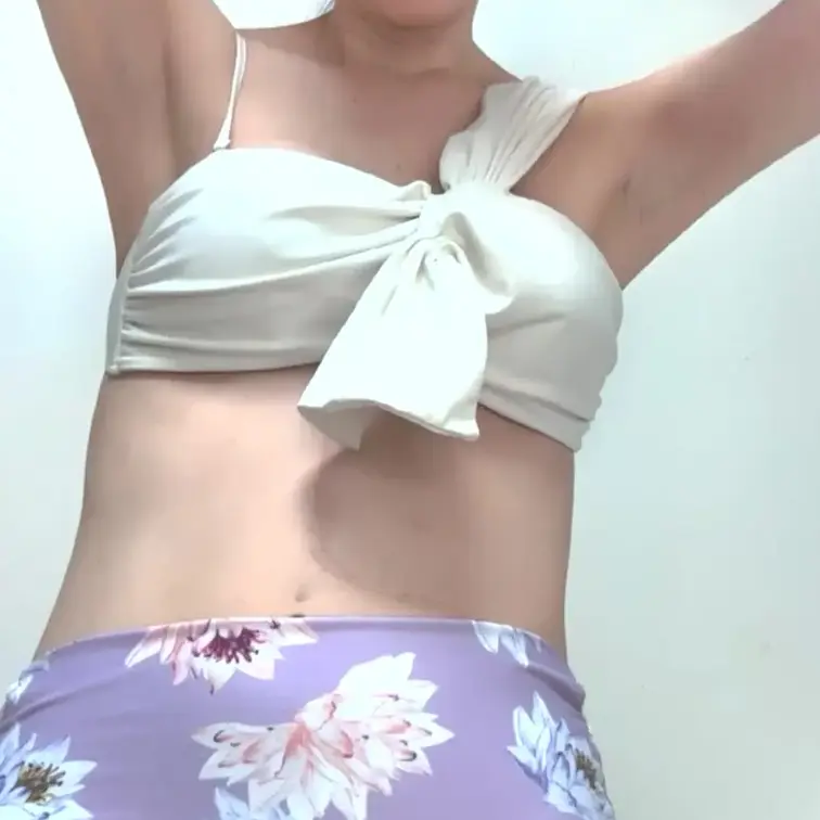 欲求爆発ディルド💦💦水着のひもとれちゃった💕
騎乗位おなにーの練習💕つきあって🥰

今日はひもがほどけちゃう水着👙