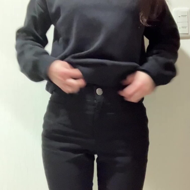 お風呂に入るよー☺️
初めての動画投稿の為不慣れな部分ありですがそこはご愛嬌でお願いします🥺💕