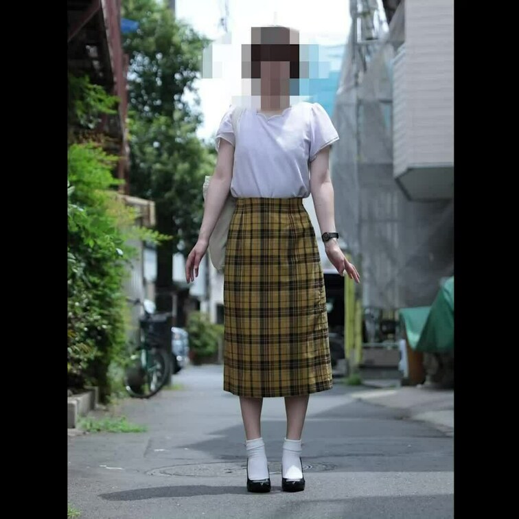 人に見つからないように過激イメージビデオを撮る