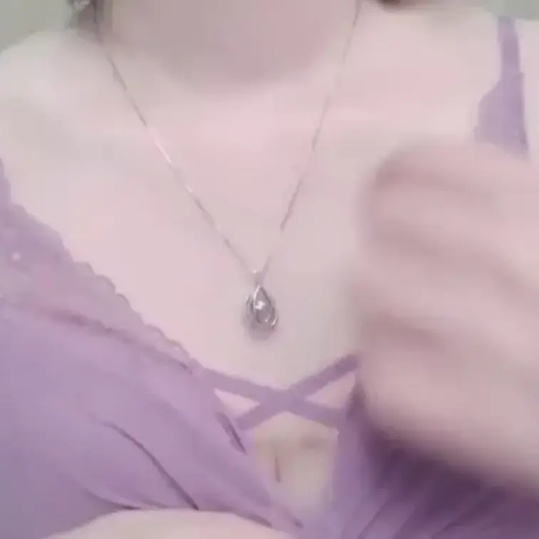 今週もお疲れ！☺️
ゆいのおっぱいで癒されてね🥰