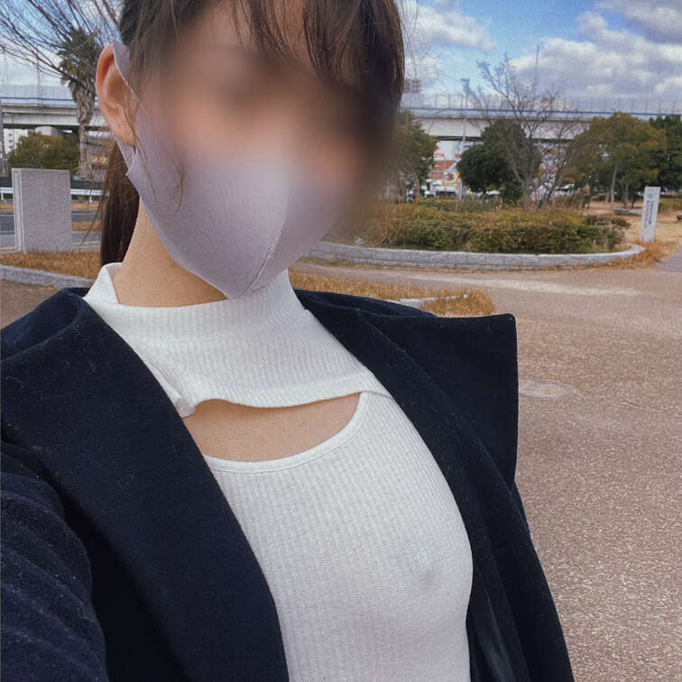 2枚目みたいに自撮りなのに失敗するときあるんですよね( ˊᵕˋ ;)💦