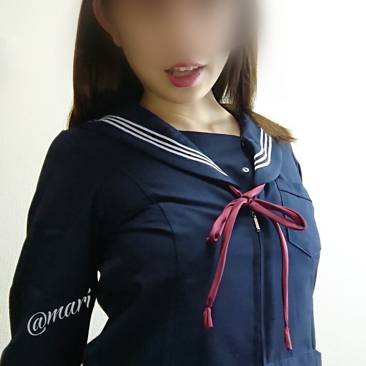 お疲れ様です♥
ラムちゃんと言ったらセーラー服のイメージなのですが私だけ?!
リボンが紐だからちょっと違うなぁ~ᐡ